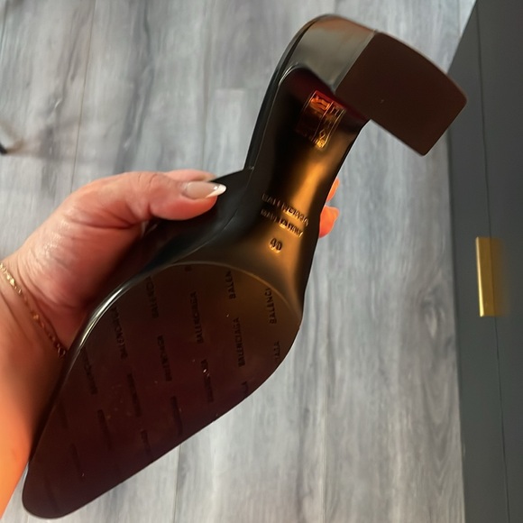 Balenciaga Black Leather Block Heel Mules size 40 - Picture 10 of 10